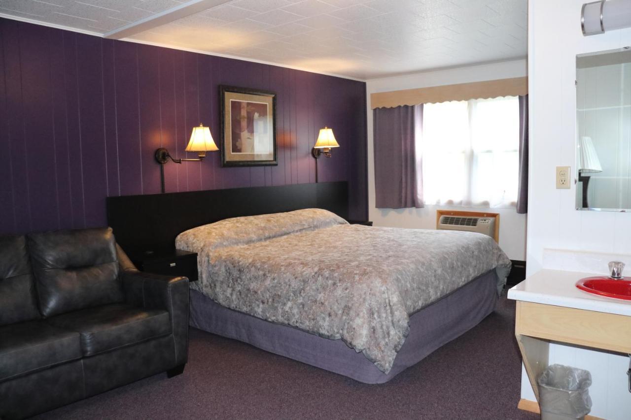 Cedars Motel Ironwood Zewnętrze zdjęcie