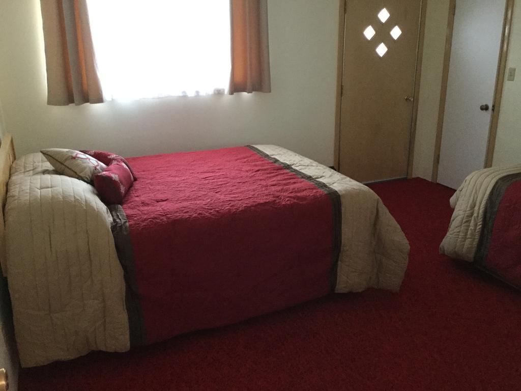 Cedars Motel Ironwood Zewnętrze zdjęcie