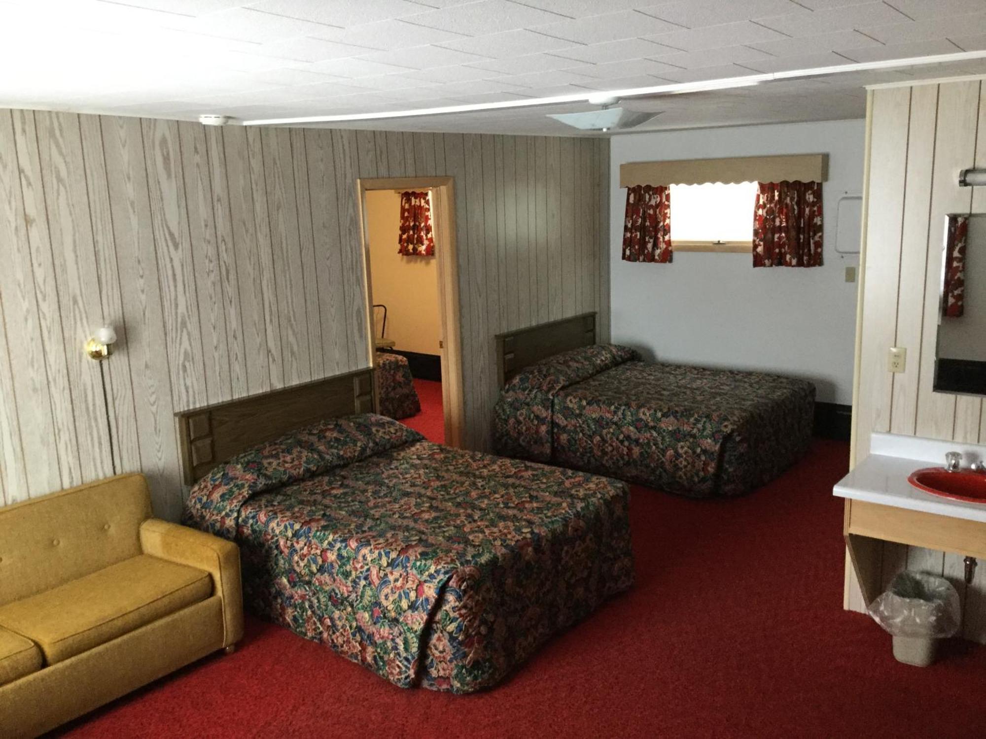 Cedars Motel Ironwood Zewnętrze zdjęcie