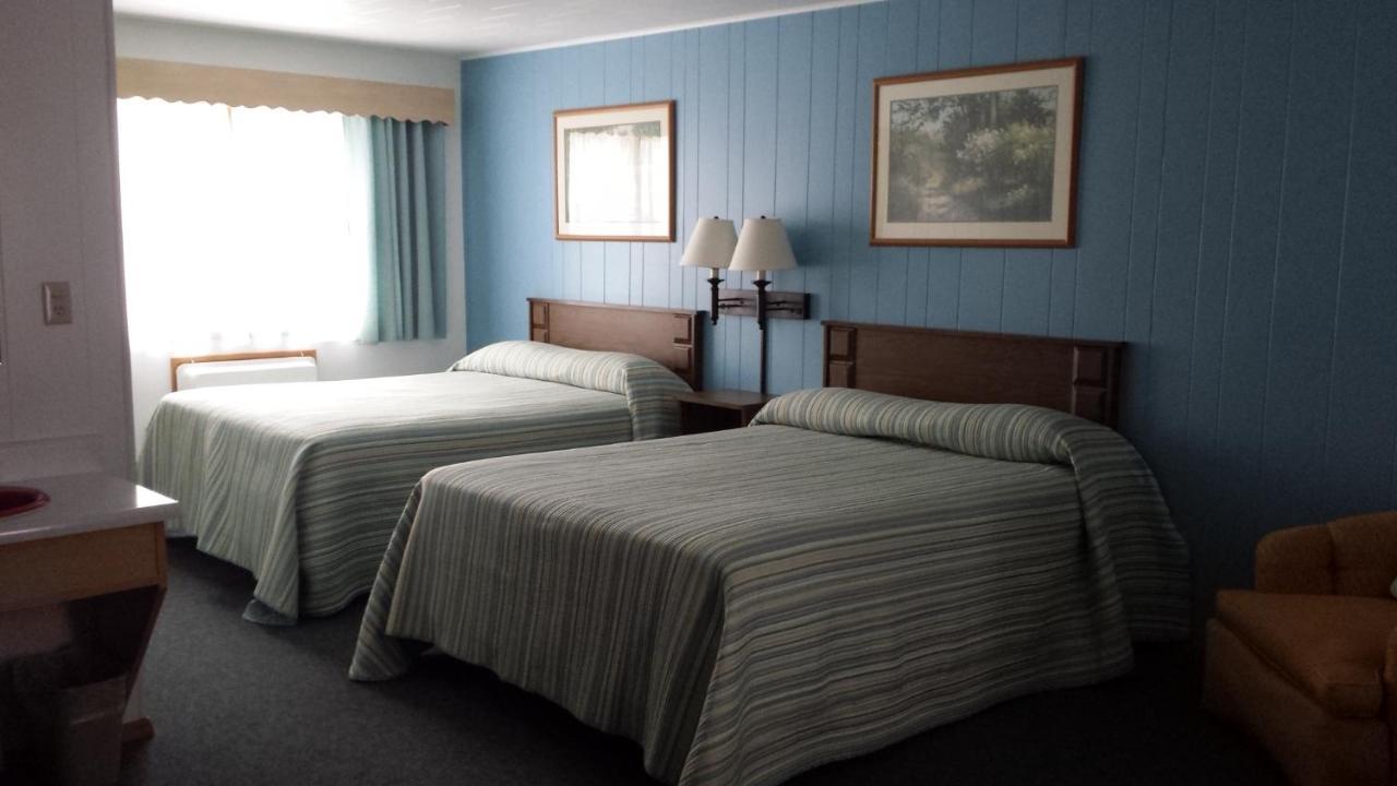 Cedars Motel Ironwood Zewnętrze zdjęcie